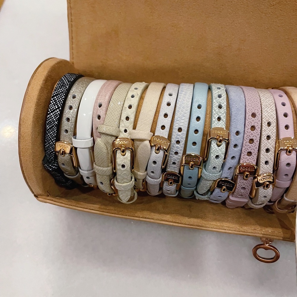 FOSSIL GEORGIA THREE-HAND LEATHER WRAP WATCH SET (DISCONTINUED) - Picture 7 of 16